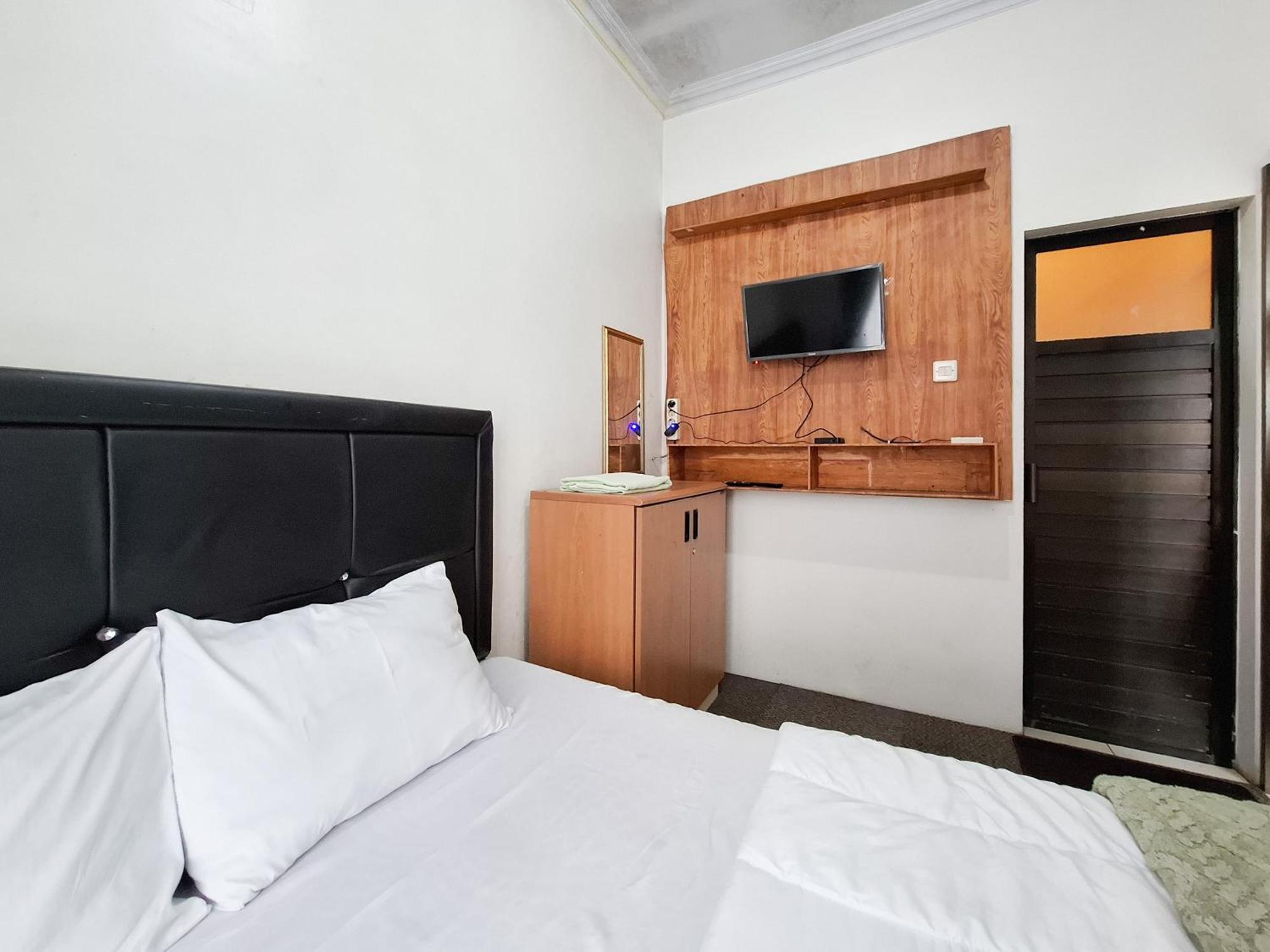 Hotel Labella 1 Syariah Dieng Redpartner *