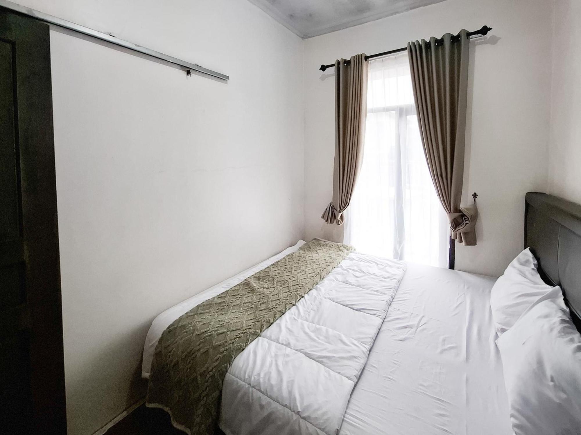 Hotel Labella 1 Syariah Dieng Redpartner *